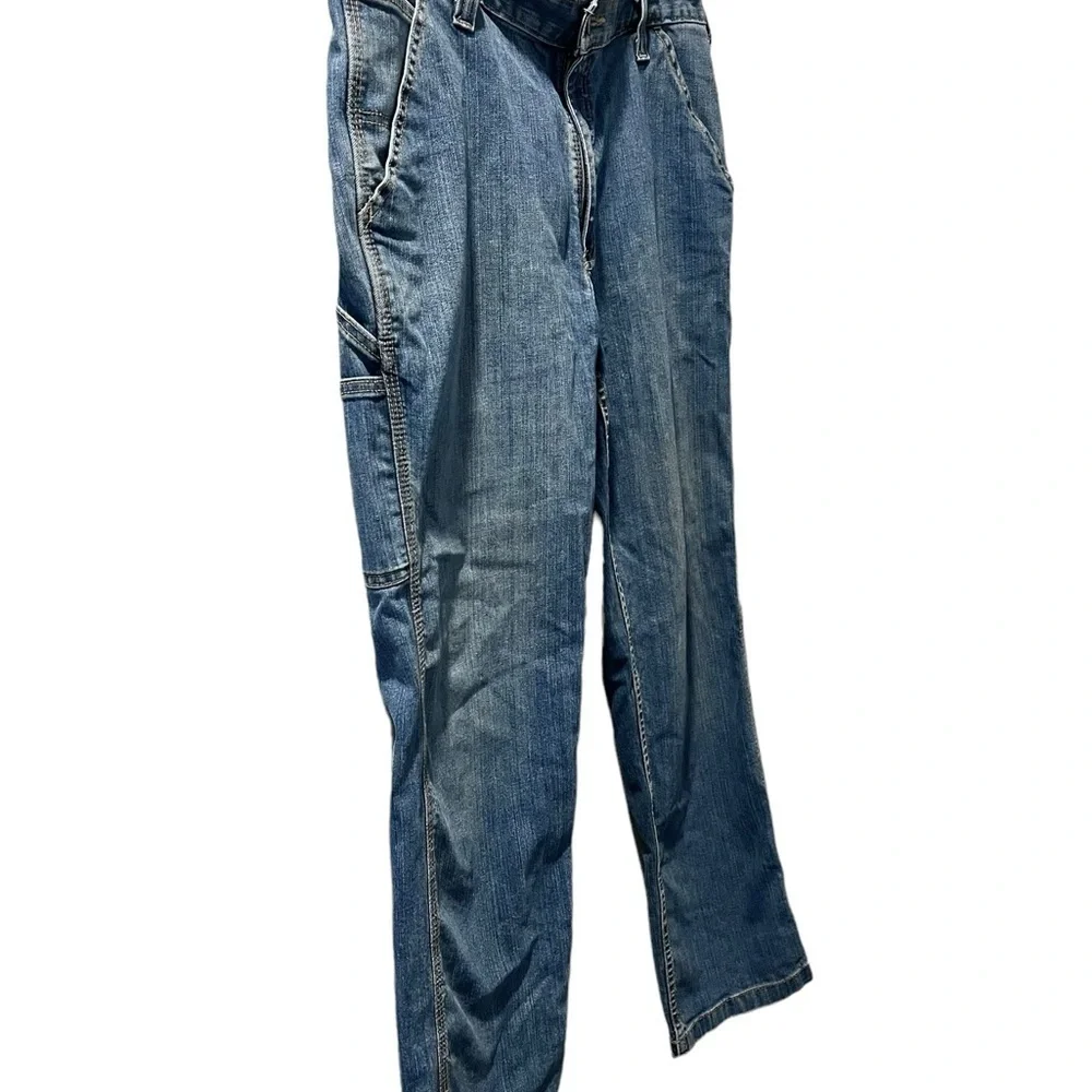 Carhartt Relaxed Fit Medium Wash Denim Jeans Size 36x32 Pants Pockets Casual